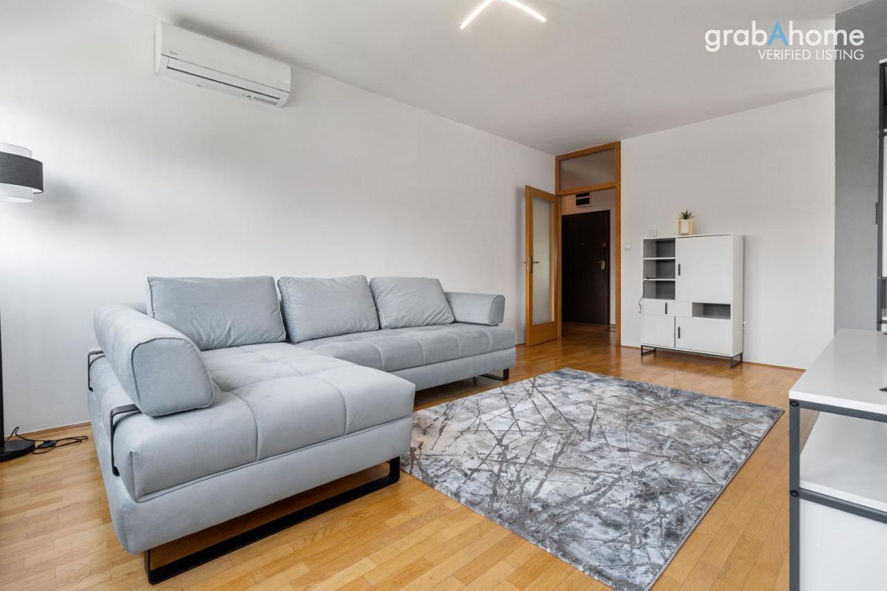 Appartamento Crosspoint Zagabria Esterno foto